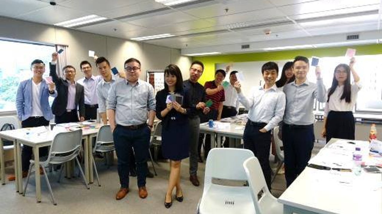 Image and Etiquette Training for Airline Management
