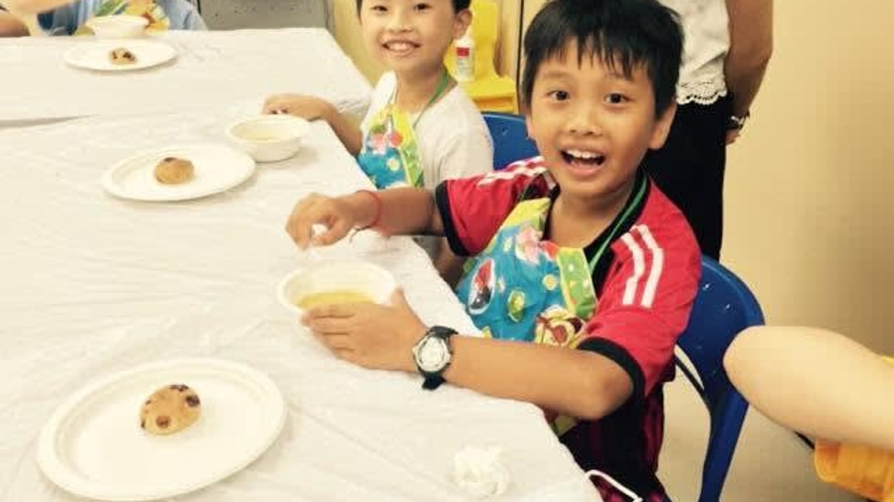 Children's Western Dining Etiquette