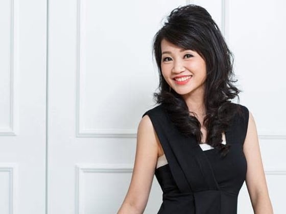 Color Tips for Professional Dressing