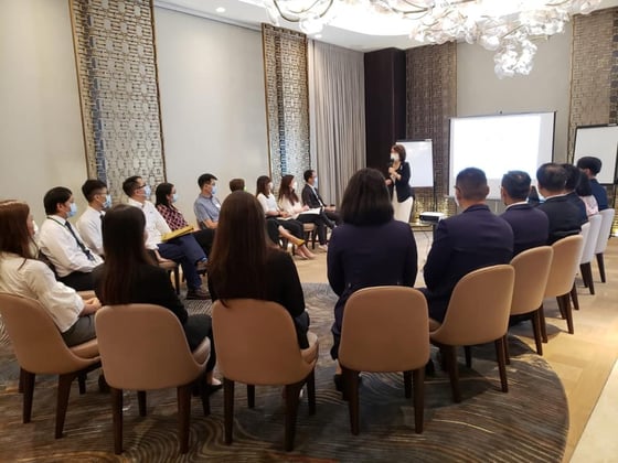 LUXURY SERVICE ETIQUETTE