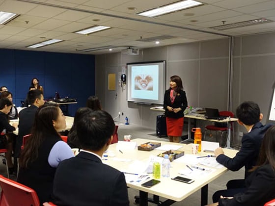 商務休閒裝 VS 商務正裝：香港職場穿衣指南